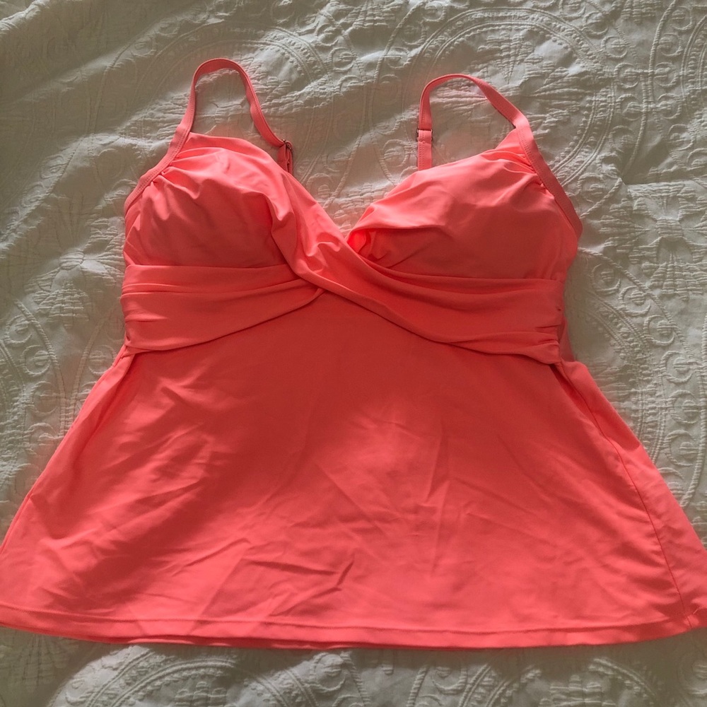 Super cute tankini top